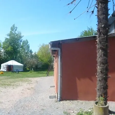 Village Insolite Tiny Vakantiehuis *